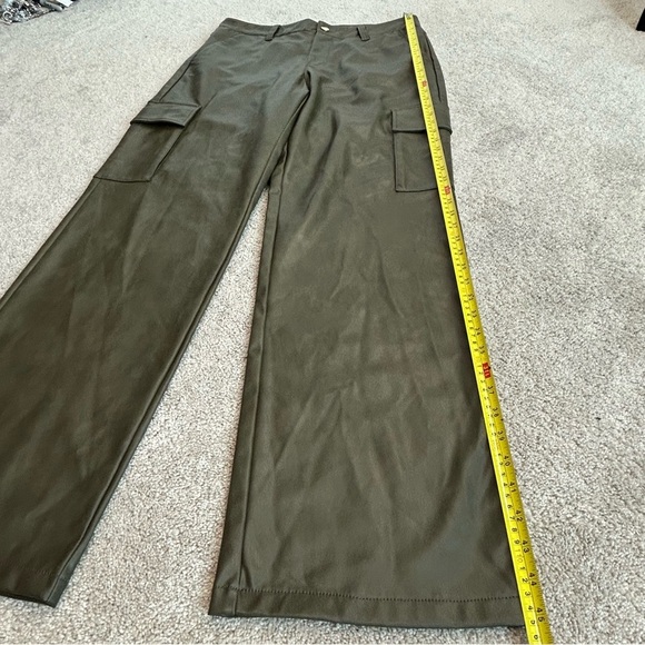 Zara Olive Green Vegan Faux Leather High Rise Straight Leg Cargo Pants 12 NWOT - Picture 9 of 10